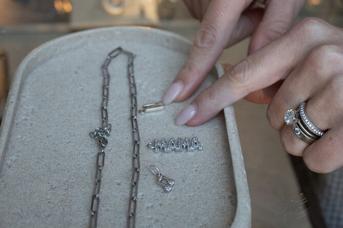 Nashville Build Your Own Charm Bracelet Bar Experience - What the 75-minute appointment feels like