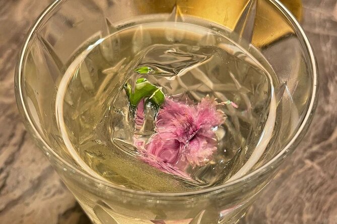 Nashville Craft Cocktails & Fine Dining Walking Tour - The guides can shape the whole evening