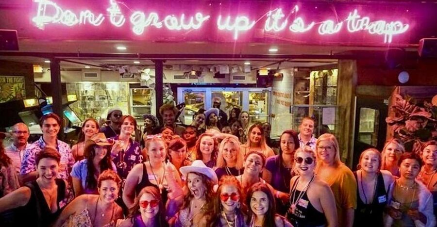 Nashville: Exclusive Entry and Special Offers VIP Bar Crawl - What happens at each bar
