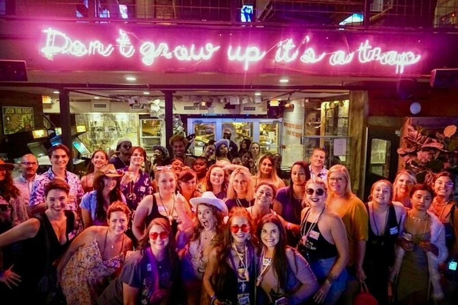 Nashville: Exclusive Entry and Special Offers VIP Bar Crawl - My booking advice