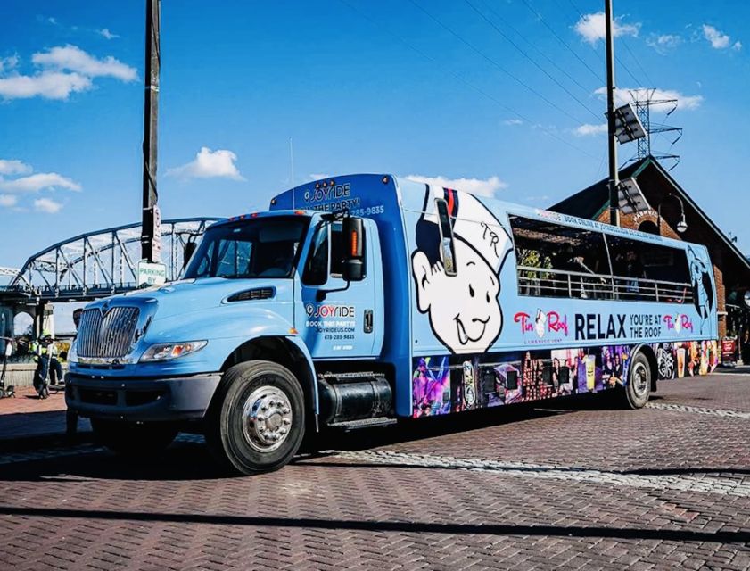 Nashville: Party Bus with DJ and Bar - The DJ, music requests, and party atmosphere