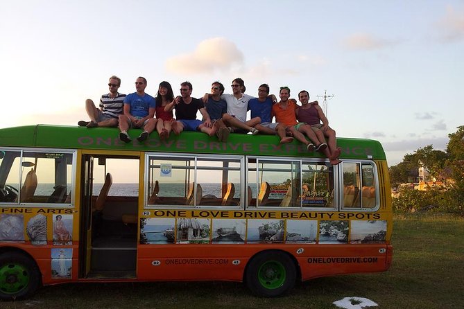 Negril One Love Bus Bar Crawl - The One Love Bus experience in five quick points
