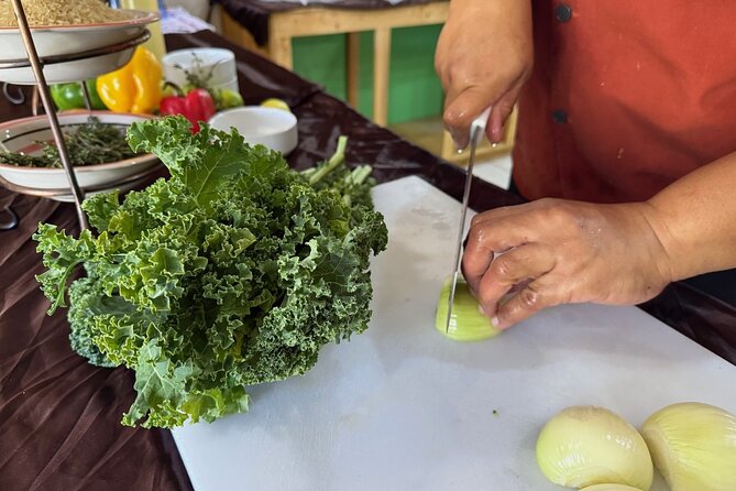 NEW! Authentic Bahamian Cooking and Cocktails with Transfers - Transfers make the timing easier
