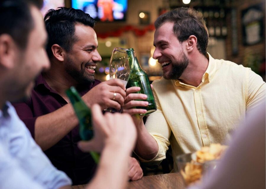 New Delhi: Private Guided Nightlife Experience with Drink - Starting in Connaught Place after dark