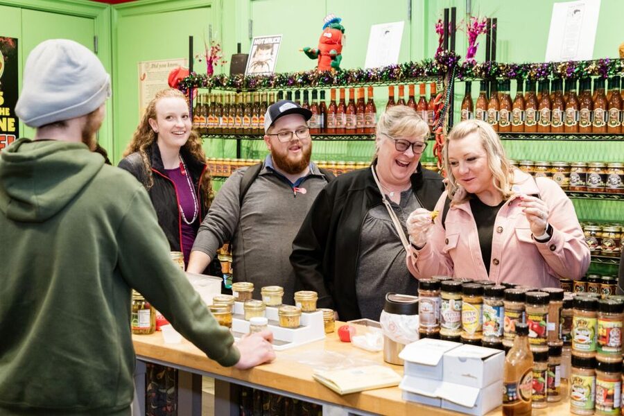 New Orleans: Combo Cocktail and Food History Tour - The best parts of the four-hour route