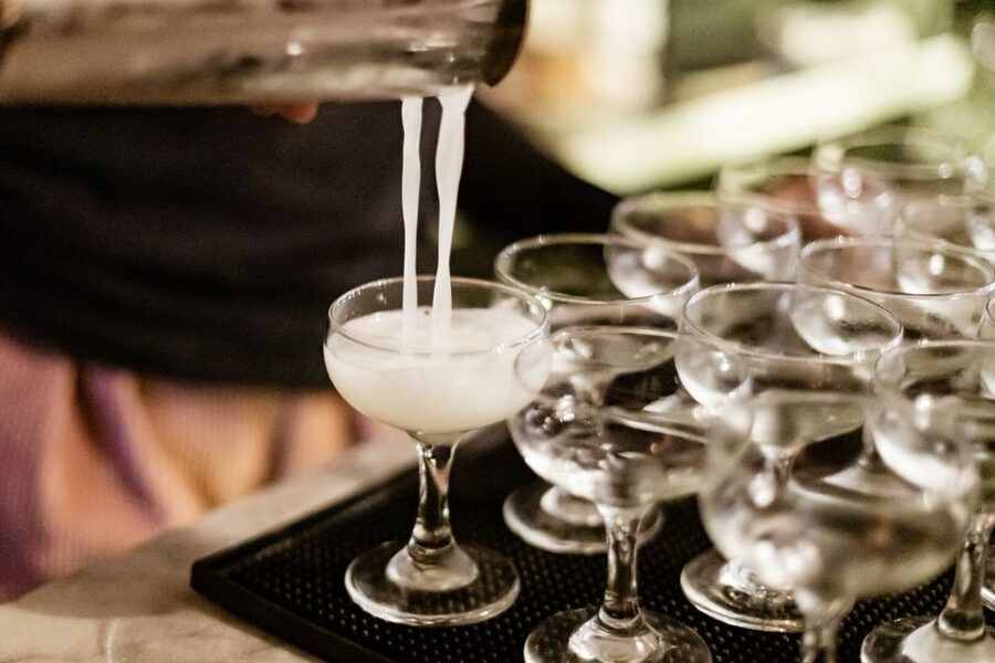New Orleans: Combo Cocktail and Food History Tour - How demanding is the walk?