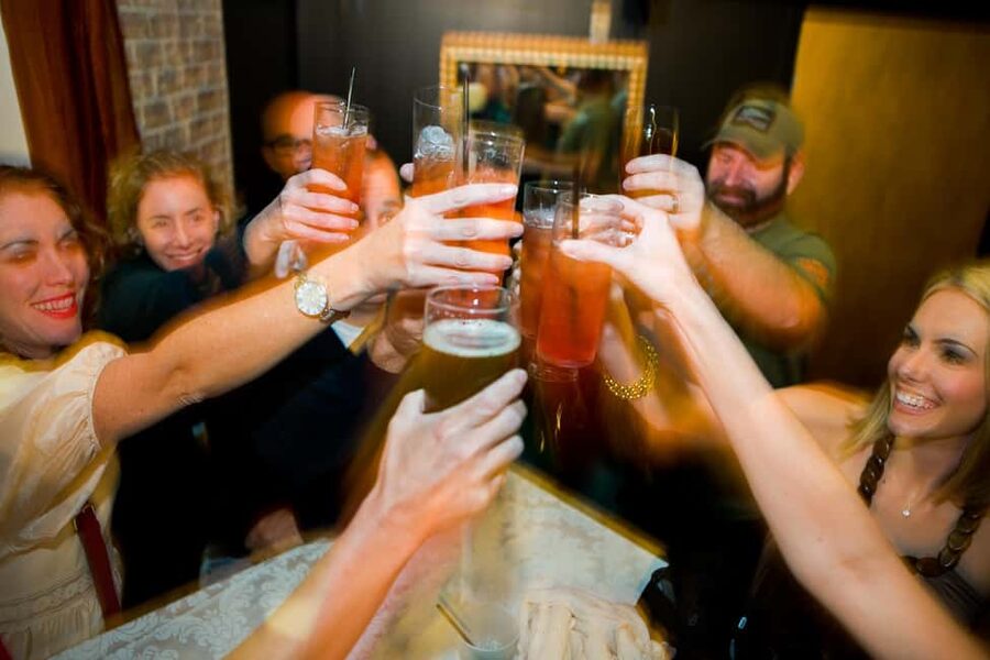 New Orleans: Early Evening Cocktail History Tour - Who should book this experience?