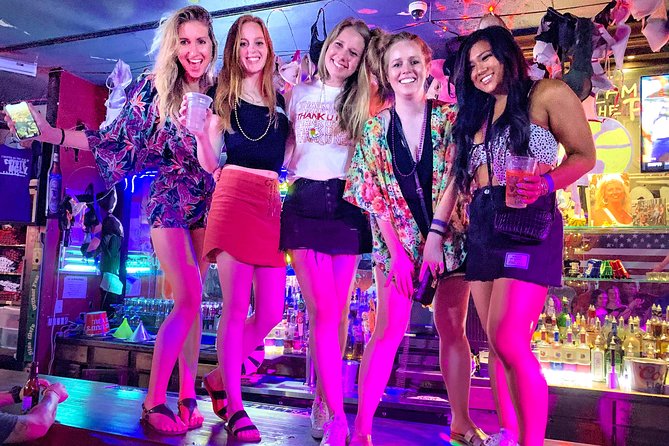 New Orleans VIP Bar and Club Crawl - What the $62.94 price really buys