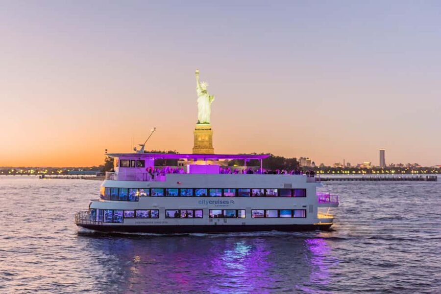 New York City: City Cruises Alive After Five Cocktail Cruise - Rooftop views or climate-controlled comfort