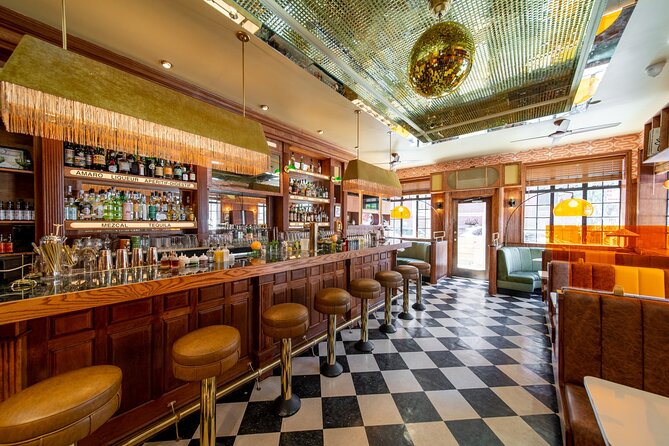 New York Greenwich Village Speakeasy and Ghost Tour (with pizza!) - Father’s Study keeps the bar crawl intimate