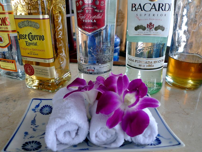 Nha Trang: Romantic Sunset Cocktails and Dinner Cruise - Booking advice for a smoother evening