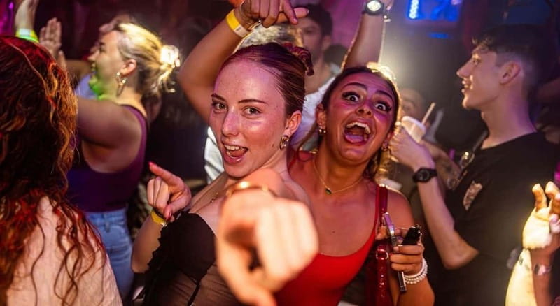 Nice: Bar/Pub Crawl with Free Shots and VIP Entry - What the $11 price includes
