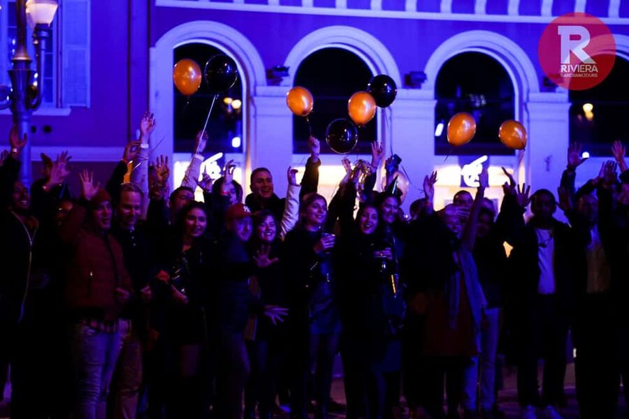 Nice: New Year’s Eve Bar Crawl 2026 - Cancellation and booking flexibility