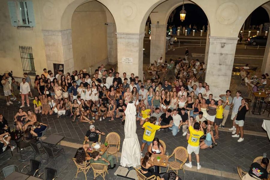 Nice : Yellow Pub Crawl - Social Bars, Games & Meet People - Should you book the Yellow Pub Crawl?