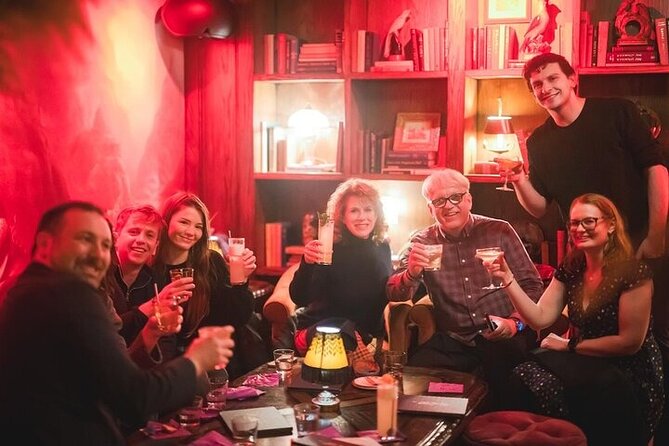 Night Out Tour: Gangsters, Heroes and Bright Lights of NYC - Speakeasies and special entry