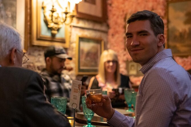 Night Out Tour: Gangsters, Heroes and Bright Lights of NYC - What to wear and bring