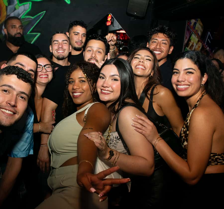 Nightlife Medellin, Rooftops, bars and Clubs - Why this Medellín night out works