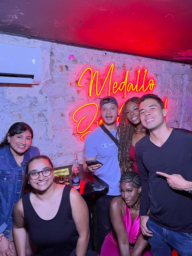 Nightlife Medellin, Rooftops, bars and Clubs - Walking through Parque Lleras and Provenza