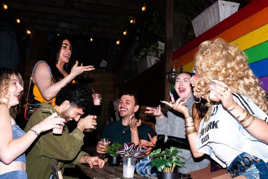 NYC: Drag Highlights - Bar Crawl & Show – Drinks Included! - The dance party and performer photos