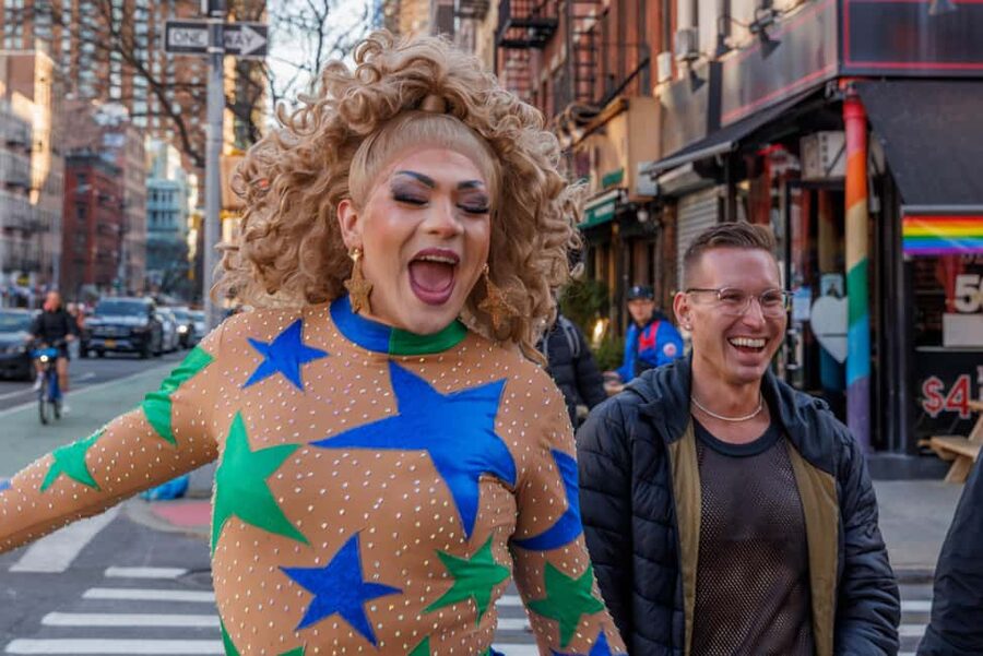 NYC: Drag Highlights - Bar Crawl & Show – Drinks Included! - Meeting at DBL in Hell’s Kitchen