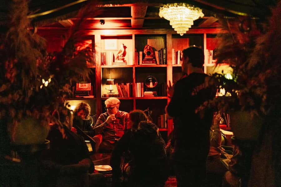 NYC: Speakeasy Drinks and Prohibition History Tour - Dress rules, identification, and practical limits