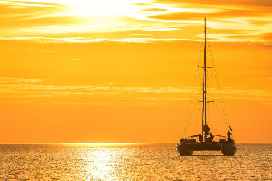 Oahu: West Oahu Sunset Cruise with Cocktails and Appetizers - Key Points at a Glance