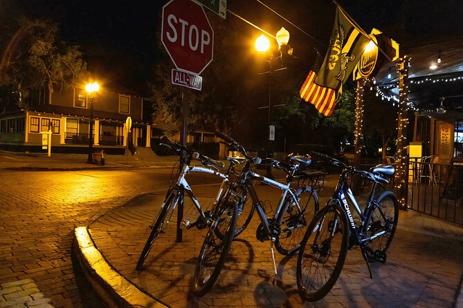 Orlando Night Bike Tour: A Fun Ride Thru the City’s Nightlife - Thornton Park slows the pace again