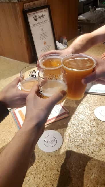 Osaka Bar Hopping | Explore Hidden Bars & Izakayas in Namba - Third stop: food, drinks, and local pub customs