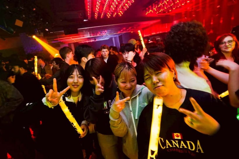 Osaka Dotonbori:GIRAFFE Nightclub Ticket with Drink/VIP Plan - The standard admission and drink plan