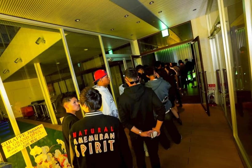 Osaka Dotonbori:GIRAFFE Nightclub Ticket with Drink/VIP Plan - What the atmosphere is like