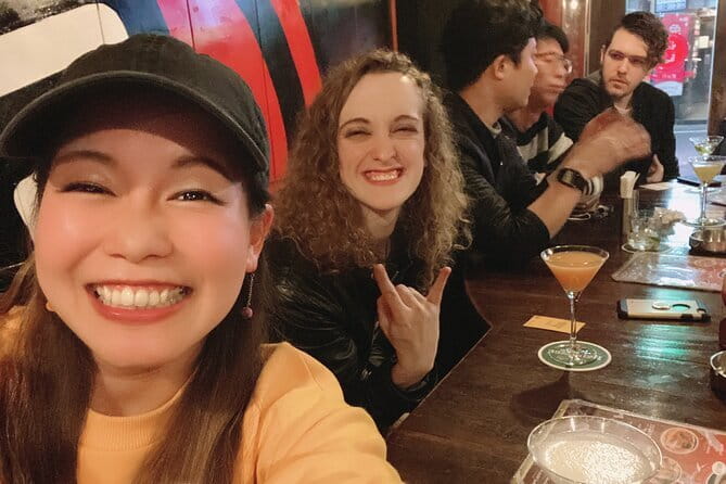 Osaka: Private Food Tour & Bar Hopping in Namba - The guide can make or break the evening
