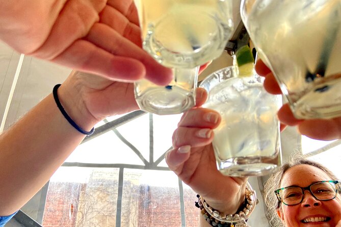 Over The Rhine Cocktail Tour with Riverside Food Tours - The guide can make or break the experience