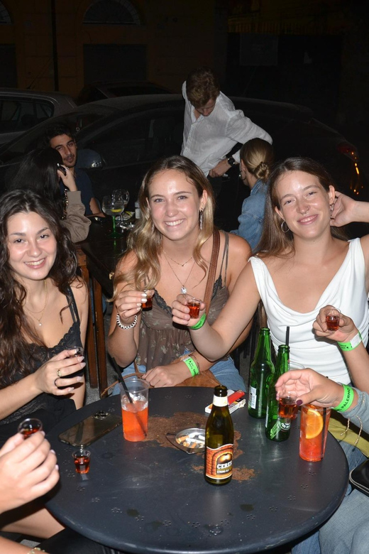 Palermo: Guided Bar Crawl with Shots and Discounts on Drinks - Five useful things to know before you go