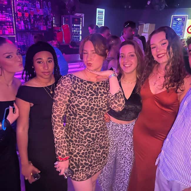 Paris After Dark: Speakeasy, Cocktails, Local Bars & Clubs - Walking and metro time between neighborhoods