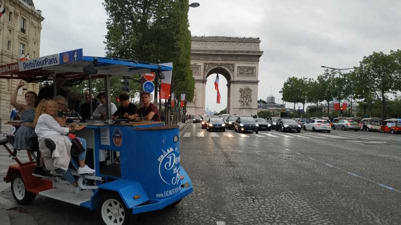 Paris: Beer Bike Bar With Drinks Included - Pedaling through Trocadéro
