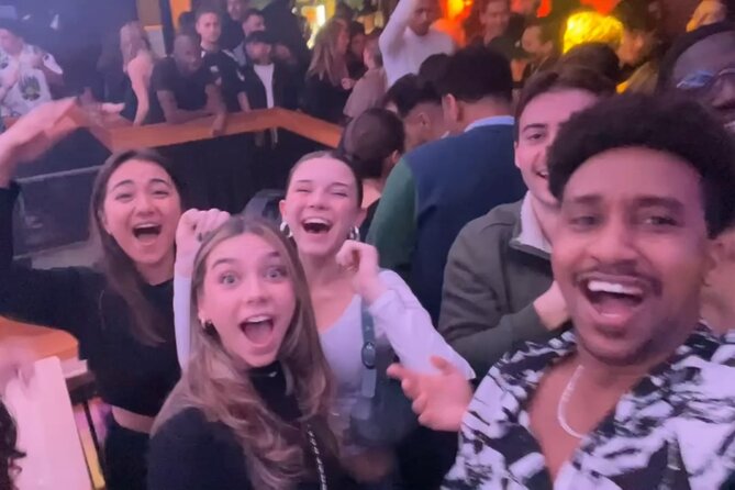 Paris International Pub Crawl with Free Shots & Fun Games - Café Chéri brings music and a Belleville mood
