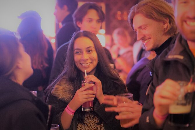 Paris Latin Quarter Pub Crawl Bars and Clubs - Group size, guides, and the social mood