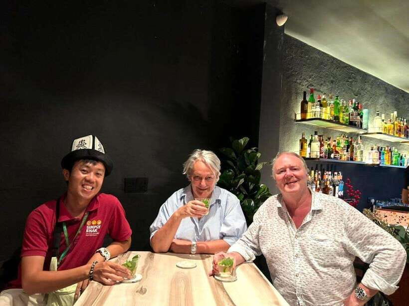 Penang: Georgetown Foodie Walking Tour with a Cocktail - George Town’s food culture, one hawker stall at a time