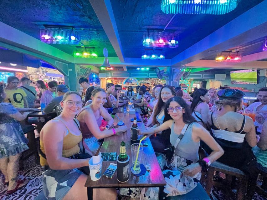 Phuket: Bar Crawl Tour - Who will enjoy this night most?