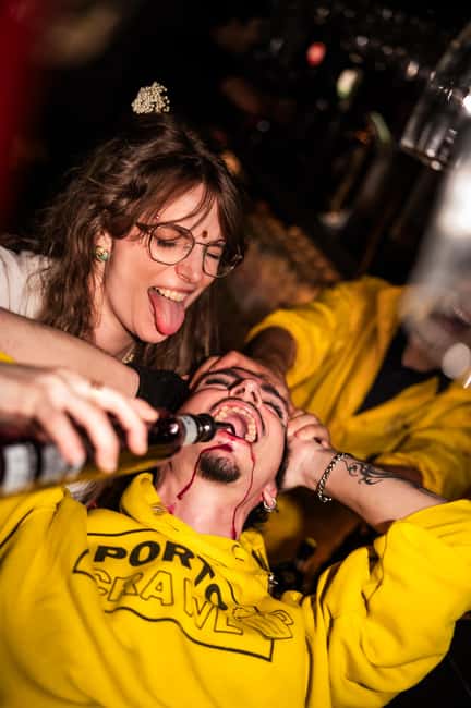 Porto: 4 Bar Pub Crawl, 7 Drinks, & Skip-the-Line Club Entry - Largo de Alberto Pimentel and the first two hours