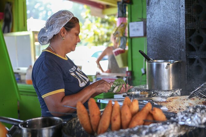 PR Chinchorreo-Beach and Bar Hopping Tour - Humacao closes the day with food, drinks, and film history