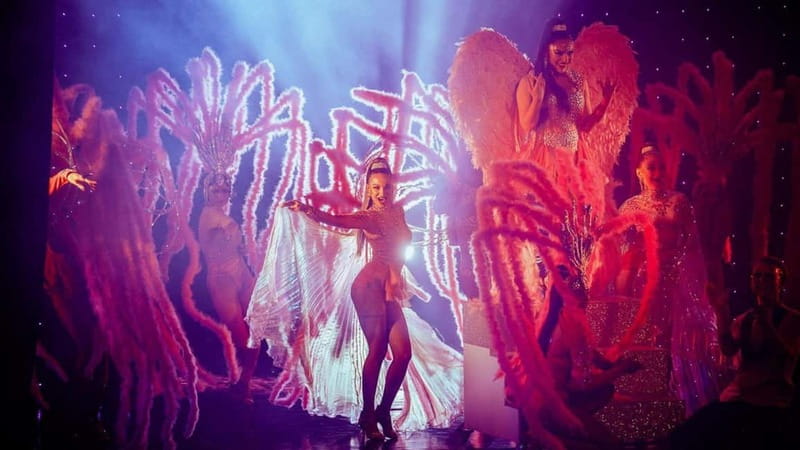 Prague: Cabaret Show at Medusa - Nightlife Prague - What a Night at Medusa Looks Like