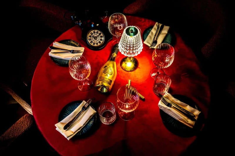 Prague: Cabaret Show at Medusa - Nightlife Prague - How Good Is the $34 Price?