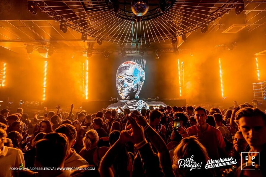 Prague: EPIC Nightclub Entry Ticket - What kind of Prague night is EPIC?
