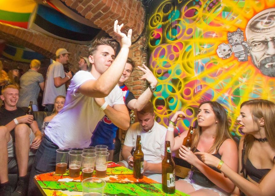 Prague: Pub Crawl with Unlimited Drinks, Bars & Club Entry - The two-hour open bar is the strongest value