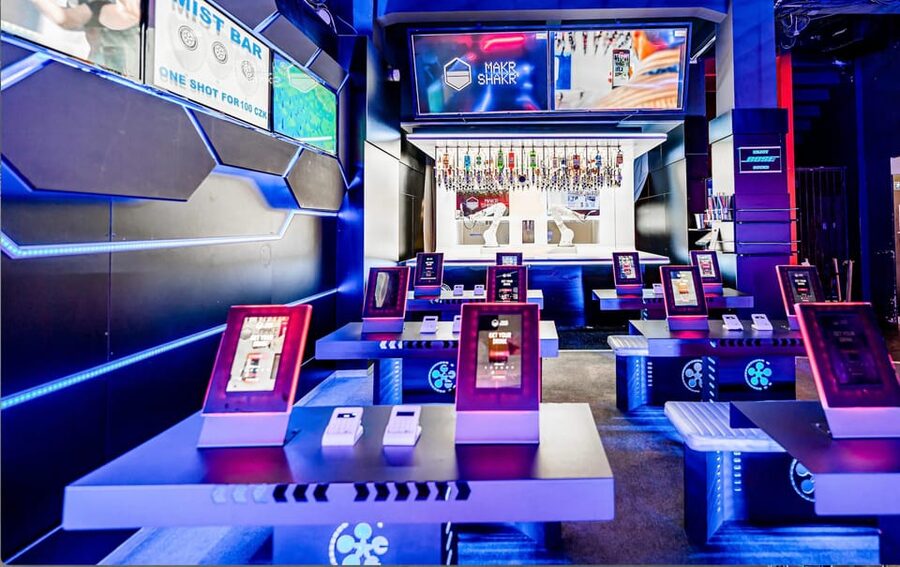 Prague: Robotic Bar Entry with a Drink Included - The best way to plan your visit
