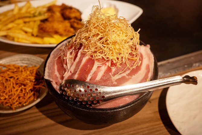 Private Bar Hopping Tour in Shinjuku Golden Gai - Timing, transport, and practical details