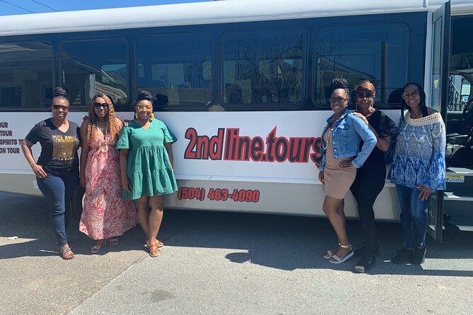 Private New Orleans Music and Culture Tour with Bar Stop - Studio Be and the creative side of the city