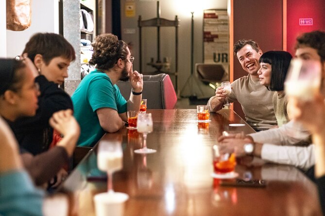 Private Night Bar Crawl in Lisbon with Local Guide and Drinks - Should you book this Lisbon night crawl?