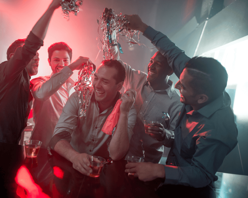 Private Pub / Bar Crawl Group Size 6-20 people - Four and five bars, each with a different feel
